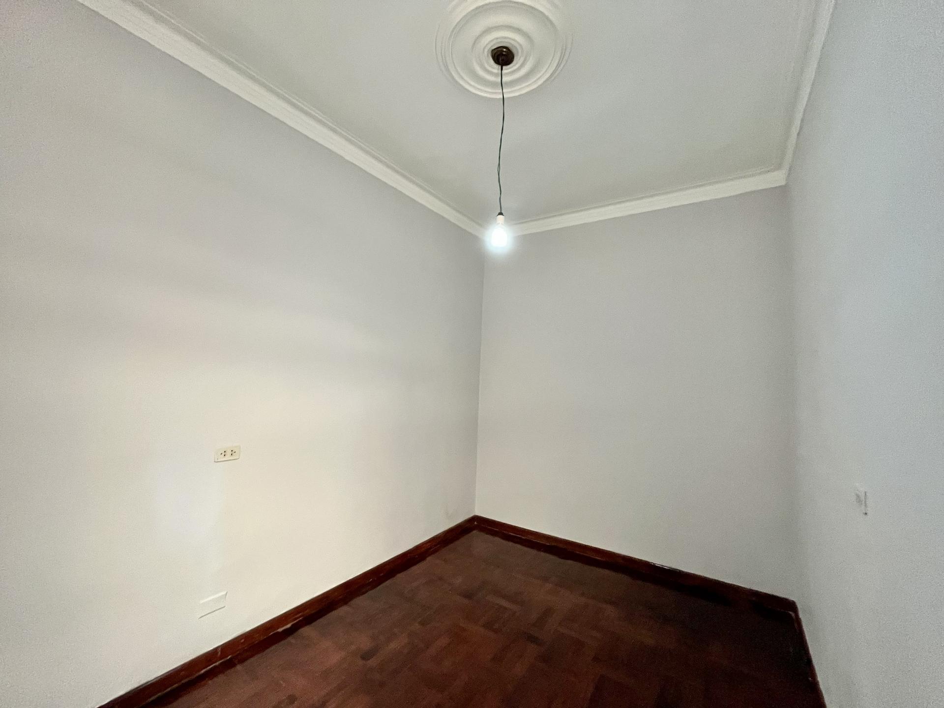 LIMA MIRAFLORES CASA VINTAGE 2BED 1BATH CERCA DE MALECON CISNEROS