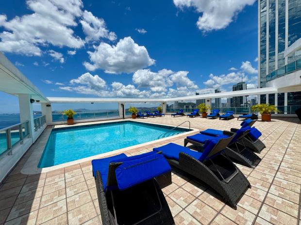 BAYFRONT, OCEANVIEW CONDO FOR SALE – PRIME AVENIDA BALBOA LOCATION WITH STUNNING VIEWS