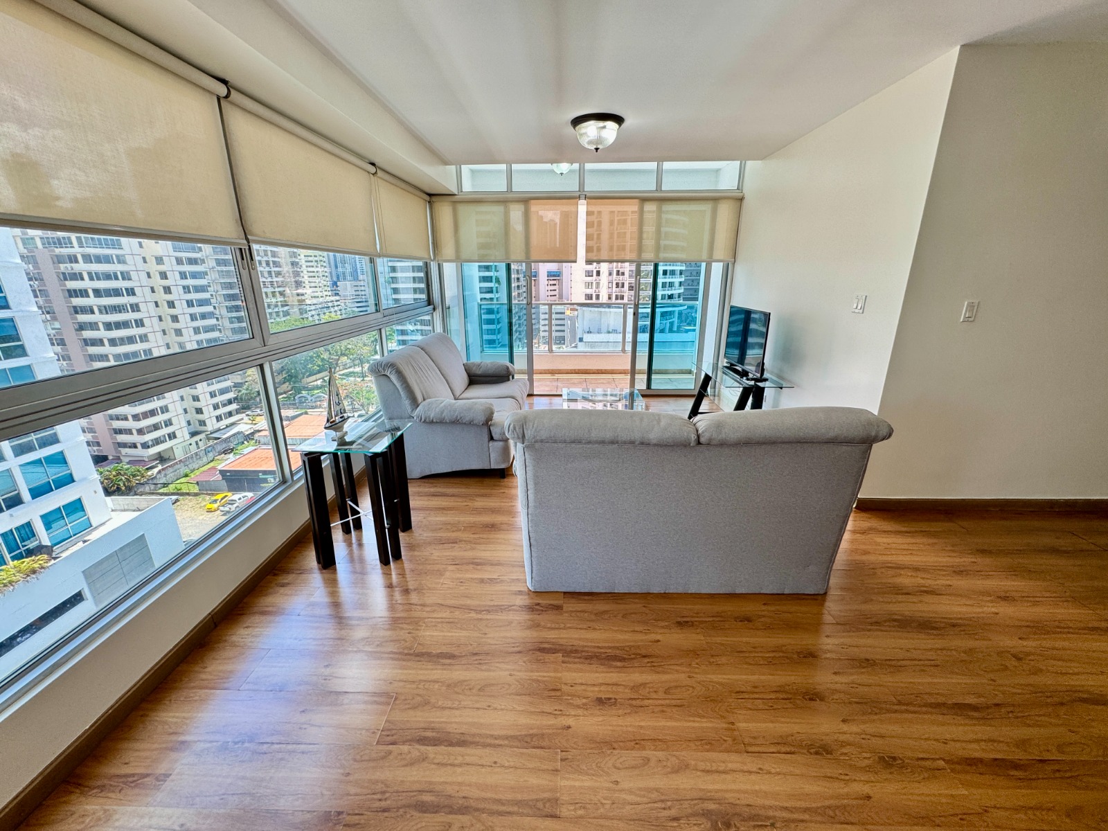 Apartment for Sale Bayfront Tower Avenida Balboa Panama