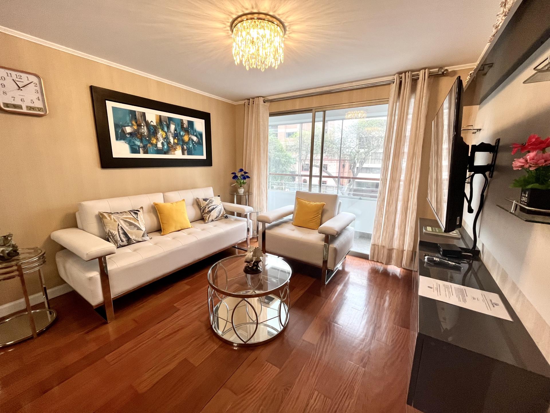 APARTMENT FOR SALE LUXURY 4 BED 3 BATHS PARK VIEWS MIRAFLORES