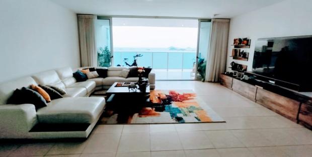 PH WATERS ON THE BAY / 3 BDR, BALBOA AV.