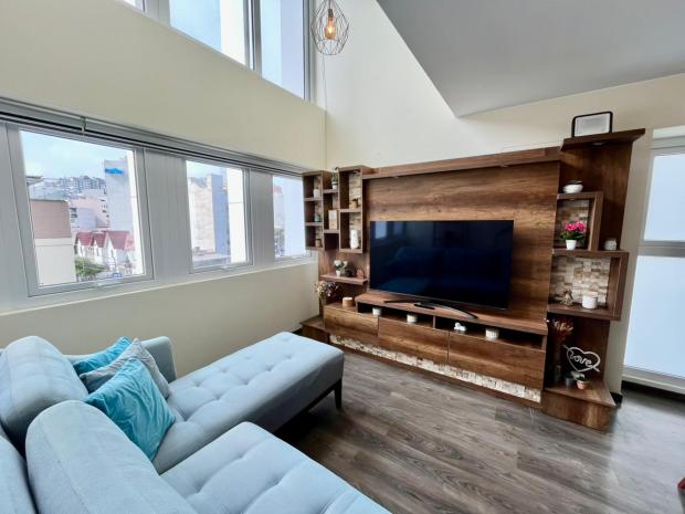 Élégant duplex 1 chambre à Miraflores avec fenêtres insonorisées à vendre