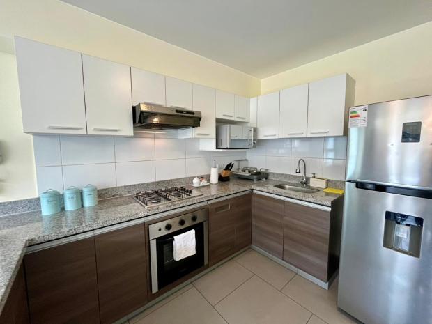 Élégant duplex 1 chambre à Miraflores avec fenêtres insonorisées à vendre