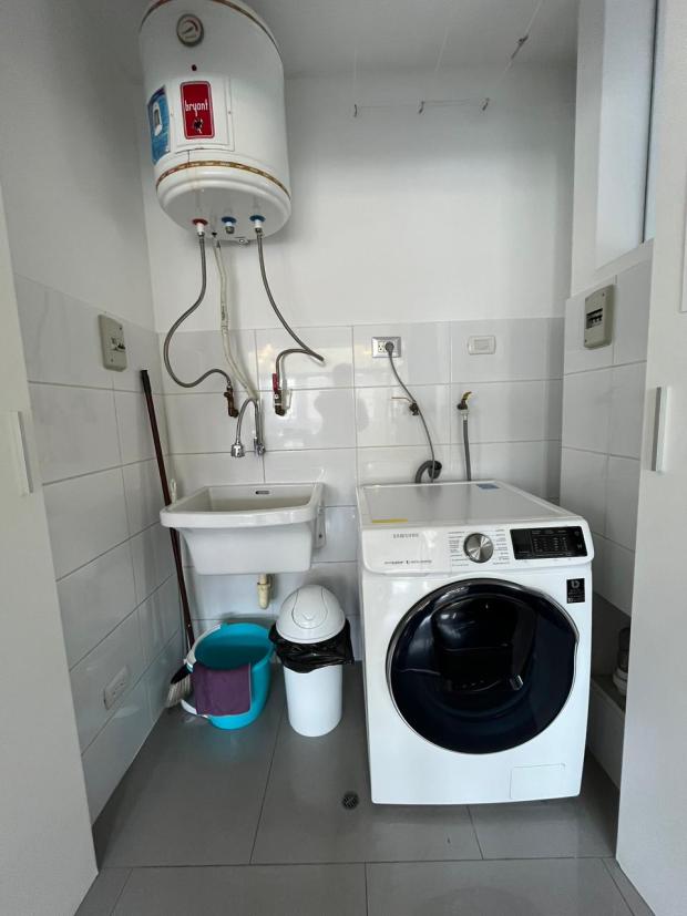 Élégant duplex 1 chambre à Miraflores avec fenêtres insonorisées à vendre