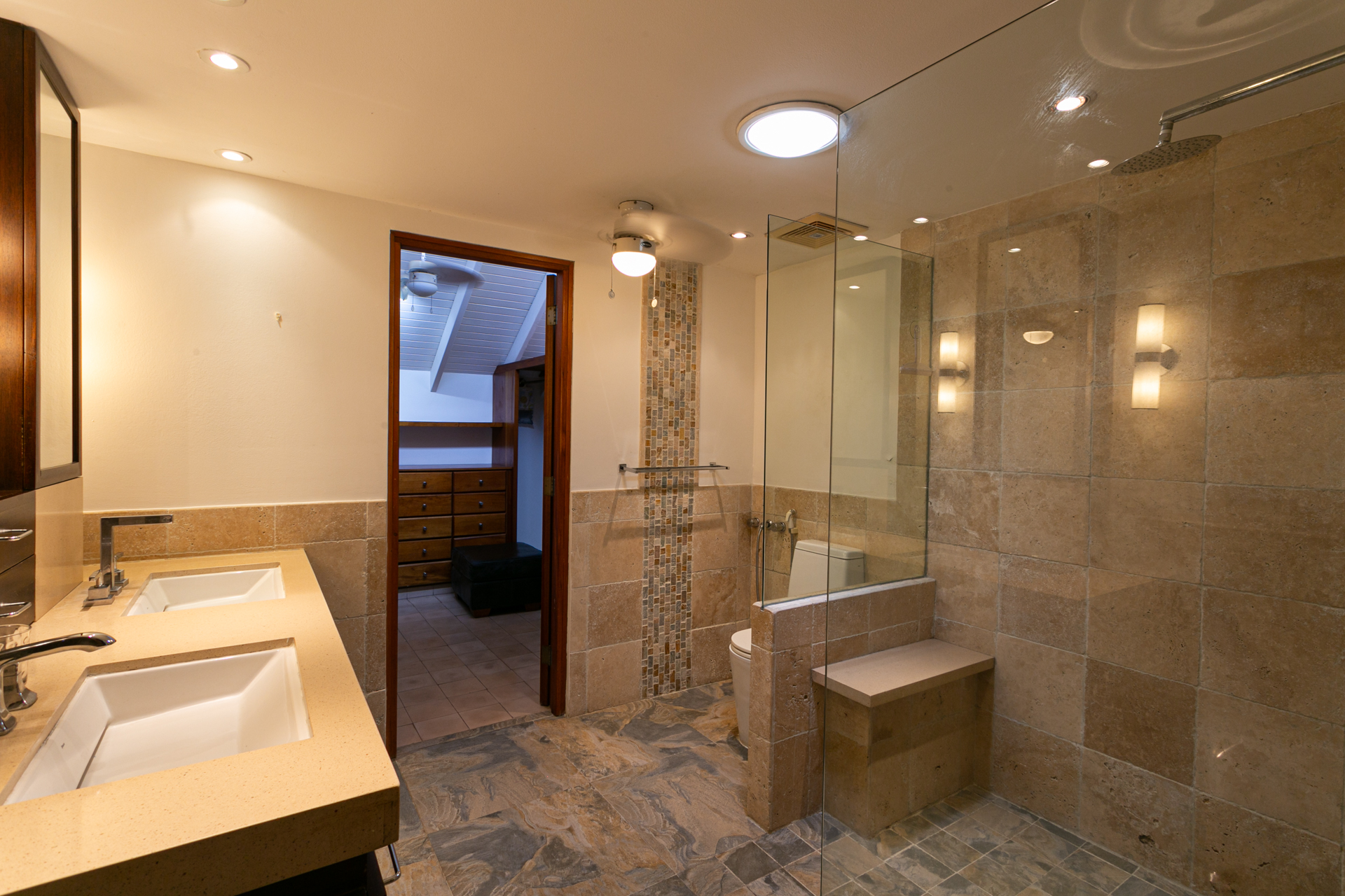 PH CUATRO CASAS, IN CASCO VIEJO, 3 LEVELS, SPECTACULAR TERRACE, PANAMA.