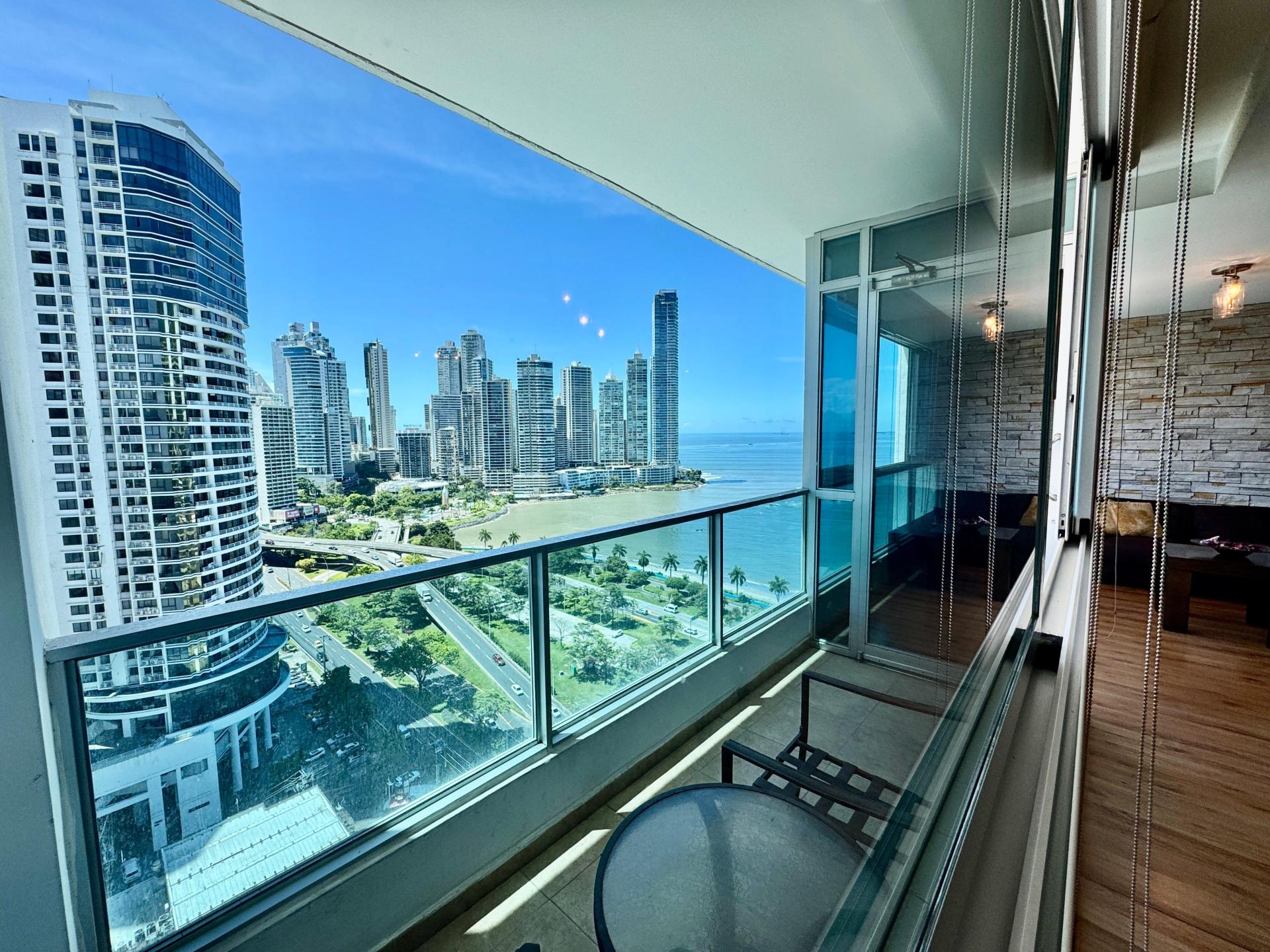 1 Bedroom Apartment for Rent at Bayfront Tower Avenida Balboa