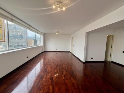 SPACIOUS%20UNFURNISHED%20APARTMENT%20IN%20MIRAFLORES%202%20BEDROOMS%202%20BATHS%20HIGH%20FLOOR