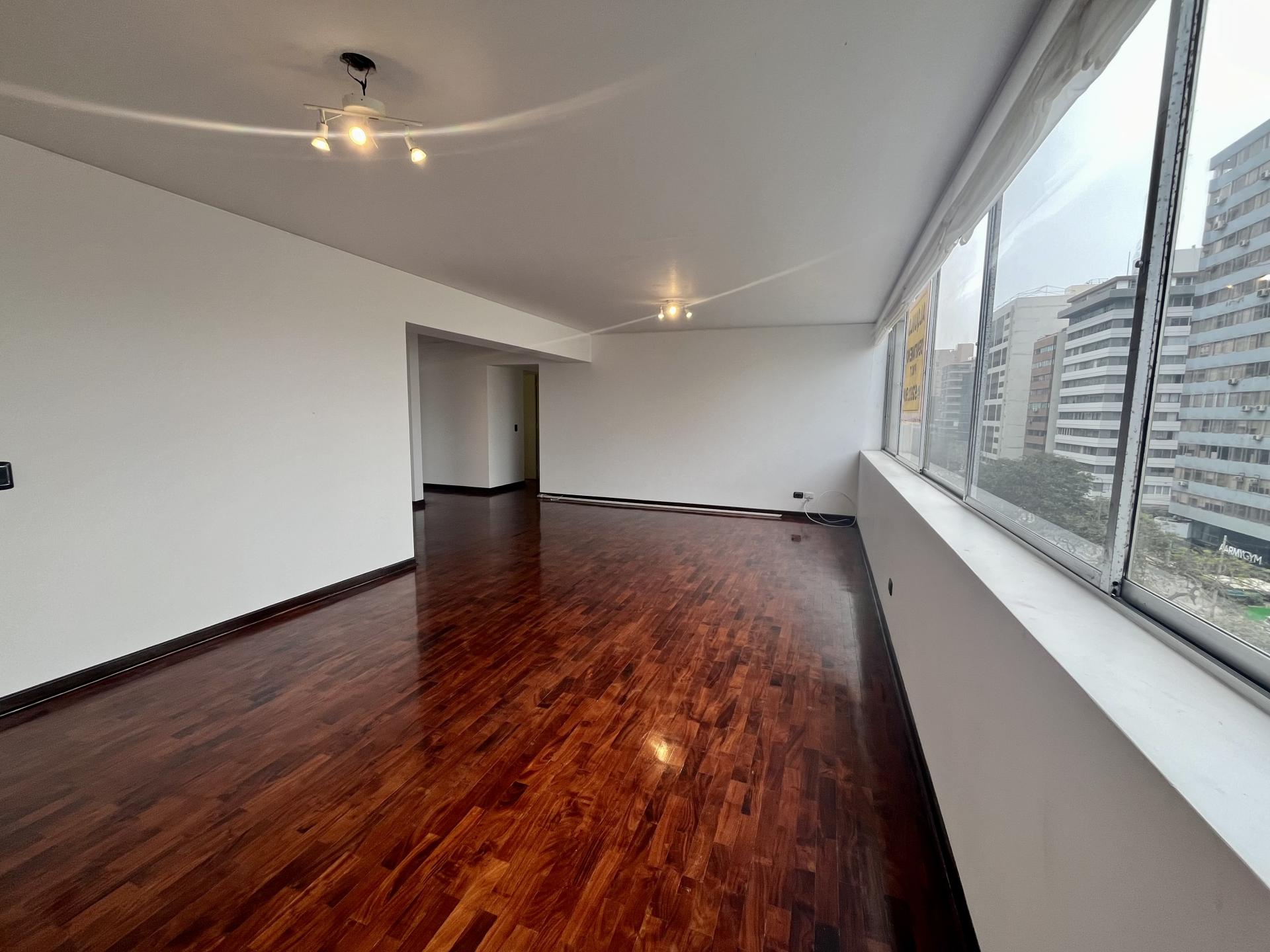 SPACIOUS UNFURNISHED APARTMENT IN MIRAFLORES 2 BEDROOMS 2 BATHS HIGH FLOOR