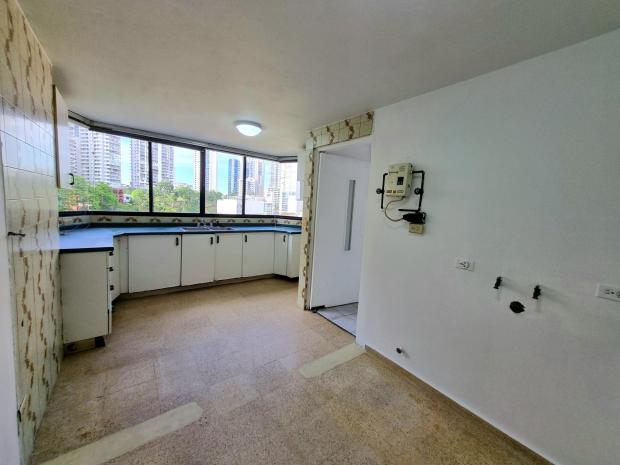 2 Bed Apartment Paitilla