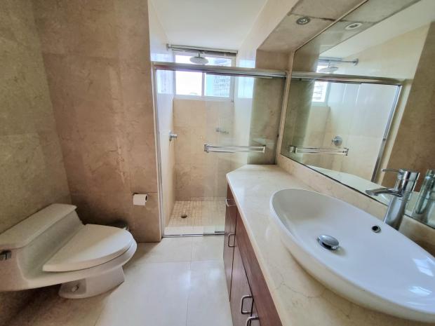 PANAMA CITY IN FRONT OF URRACA PARK GREAT LOCATION VISTA DEL ESTE 2 BDR