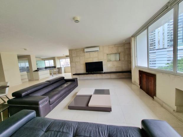 PANAMA CITY IN FRONT OF URRACA PARK GREAT LOCATION VISTA DEL ESTE 2 BDR