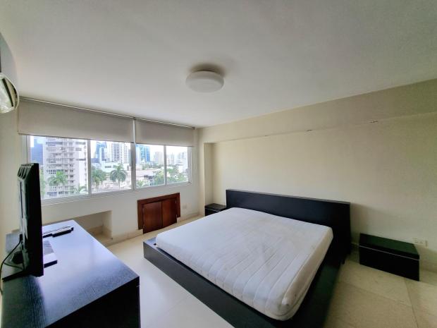 PANAMA CITY IN FRONT OF URRACA PARK GREAT LOCATION VISTA DEL ESTE 2 BDR