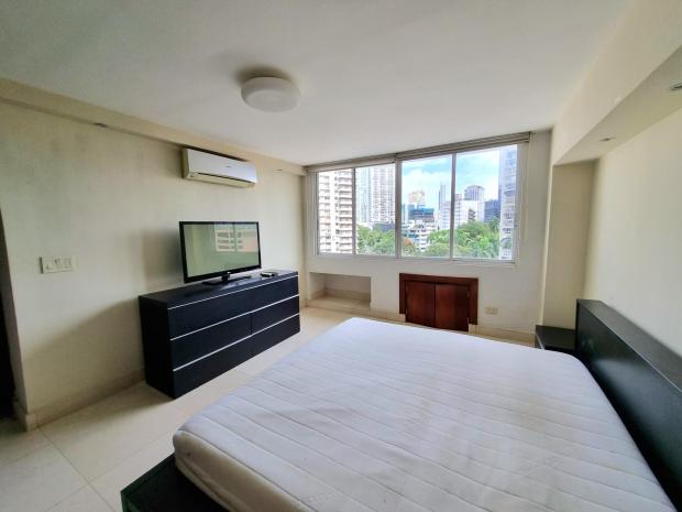 PANAMA CITY IN FRONT OF URRACA PARK GREAT LOCATION VISTA DEL ESTE 2 BDR