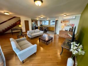 Balboa%20Ave.%202Bed%20-%203bath