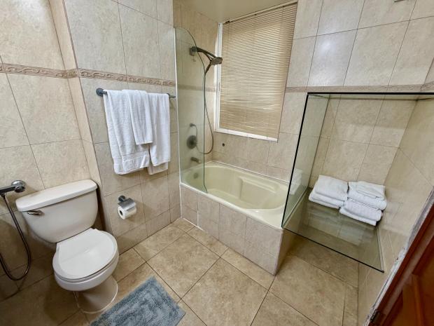 Oceanfront Penthouse at La Gaviota Avenida Balboa Panama