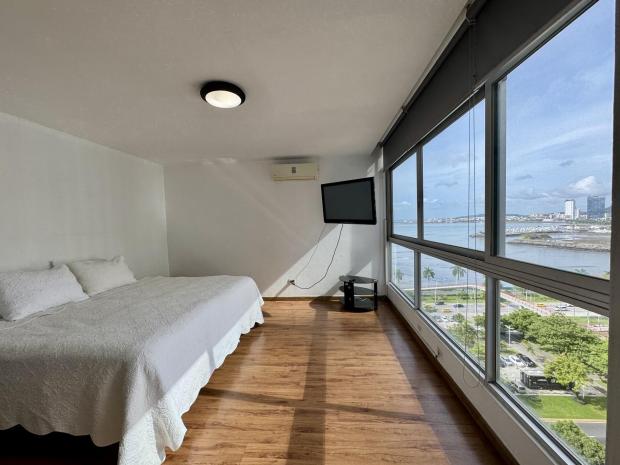 AV. BALBOA,  BAYFRONT TOWER, 1 BDR,  OCEAN VIEW,  ELEGANT DESIGN