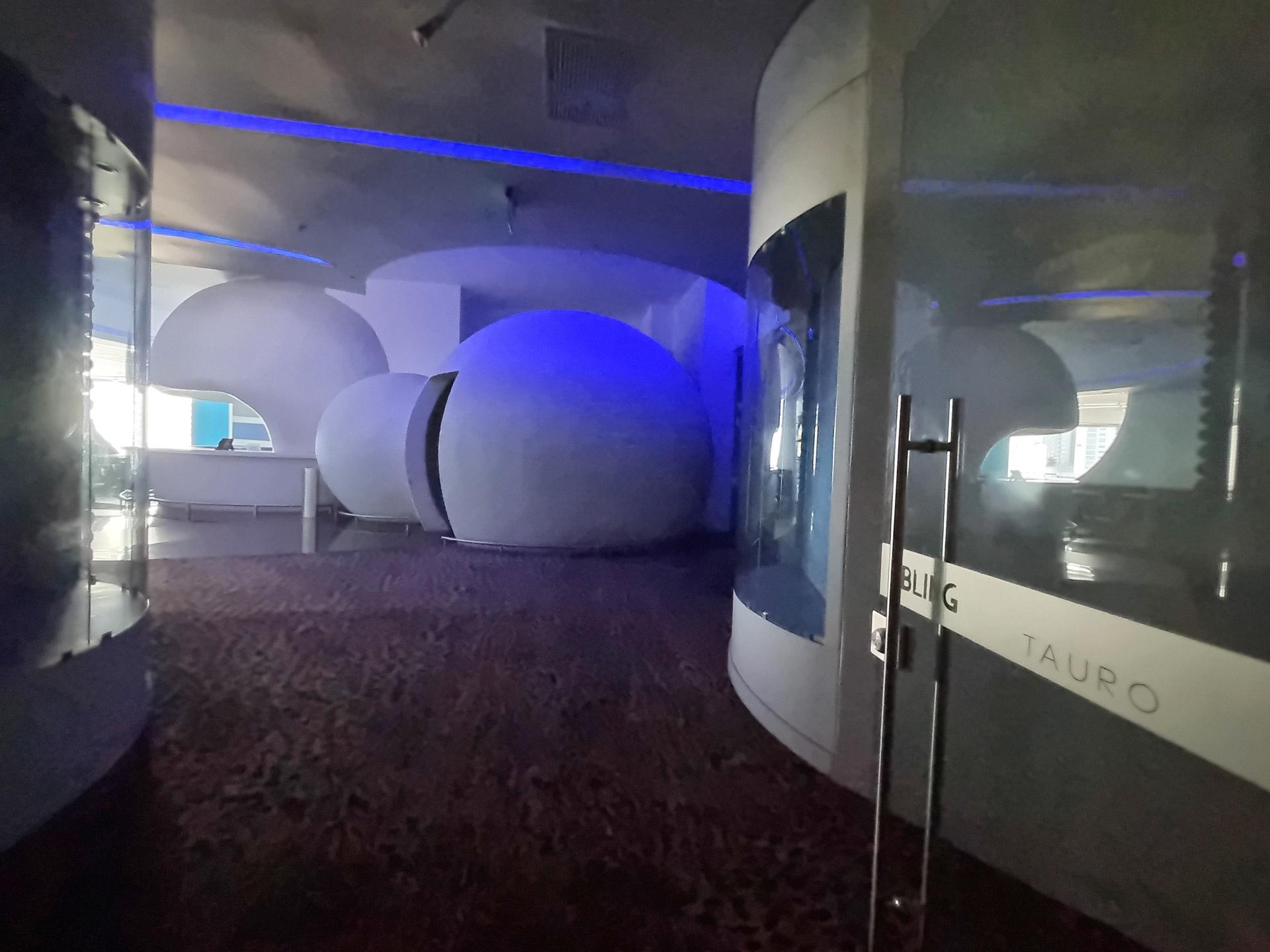 EN VENTA LUJOSA HABITACIÓN HOTELERA CON VISTA A LA CIUDAD