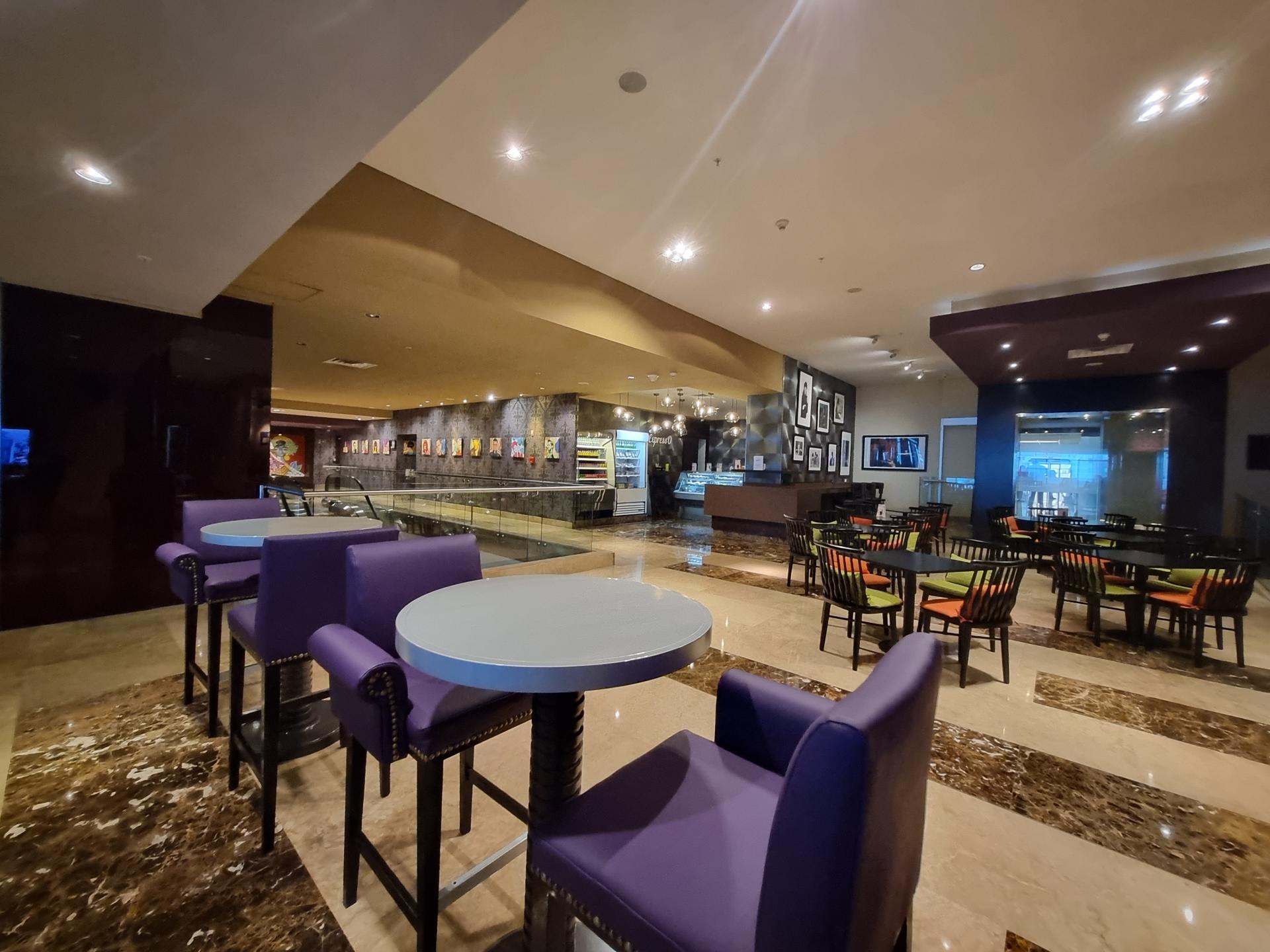 EN VENTA LUJOSA HABITACIÓN HOTELERA CON VISTA A LA CIUDAD