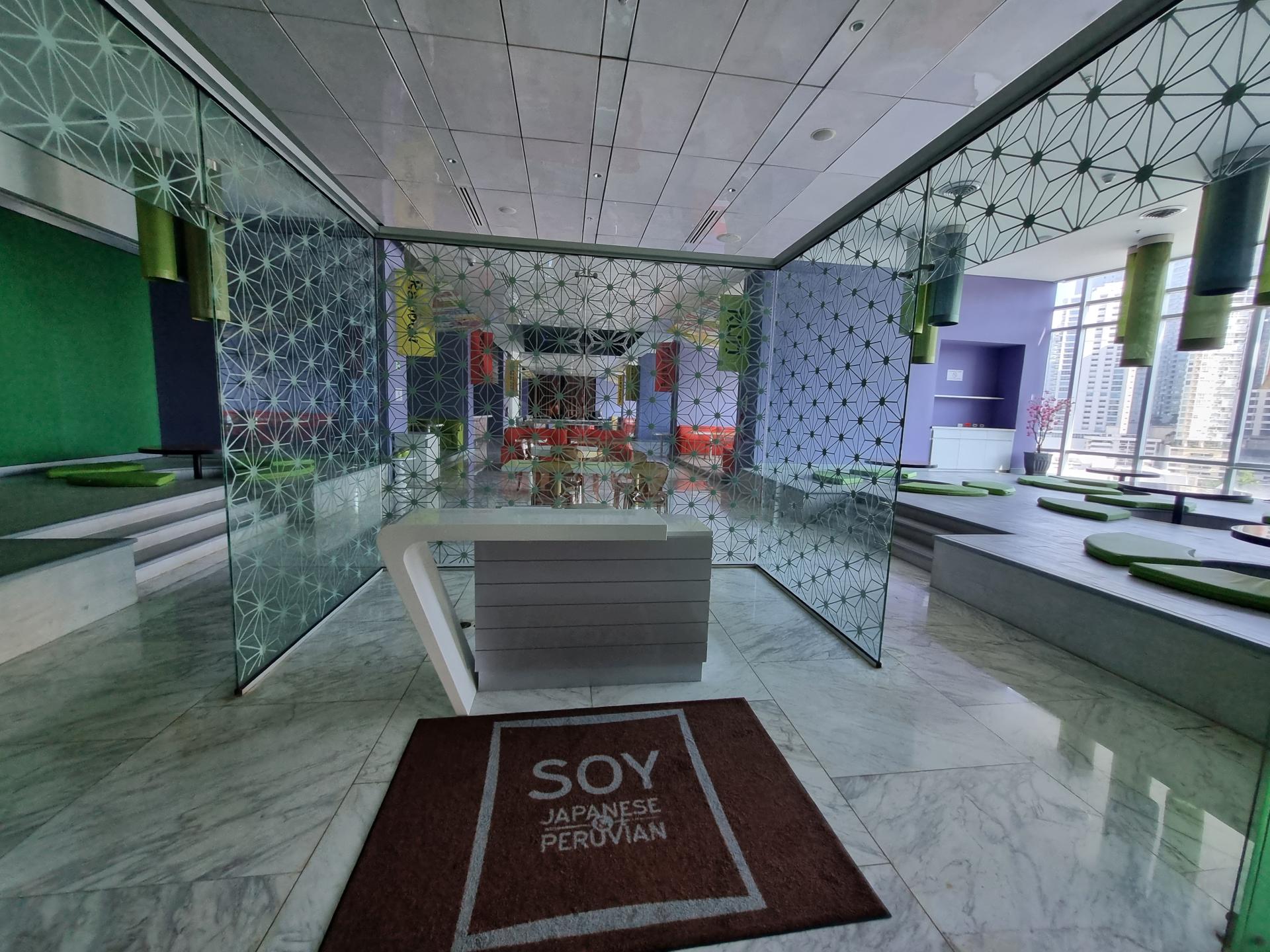 EN VENTA LUJOSA HABITACIÓN HOTELERA CON VISTA A LA CIUDAD