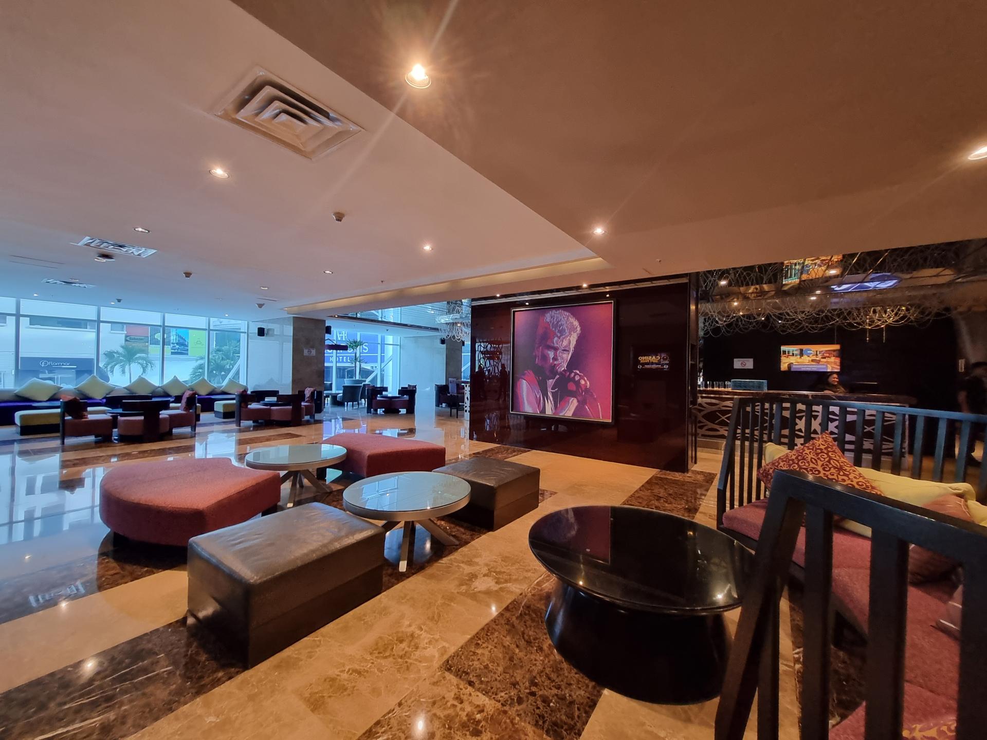 EN VENTA LUJOSA HABITACIÓN HOTELERA CON VISTA A LA CIUDAD