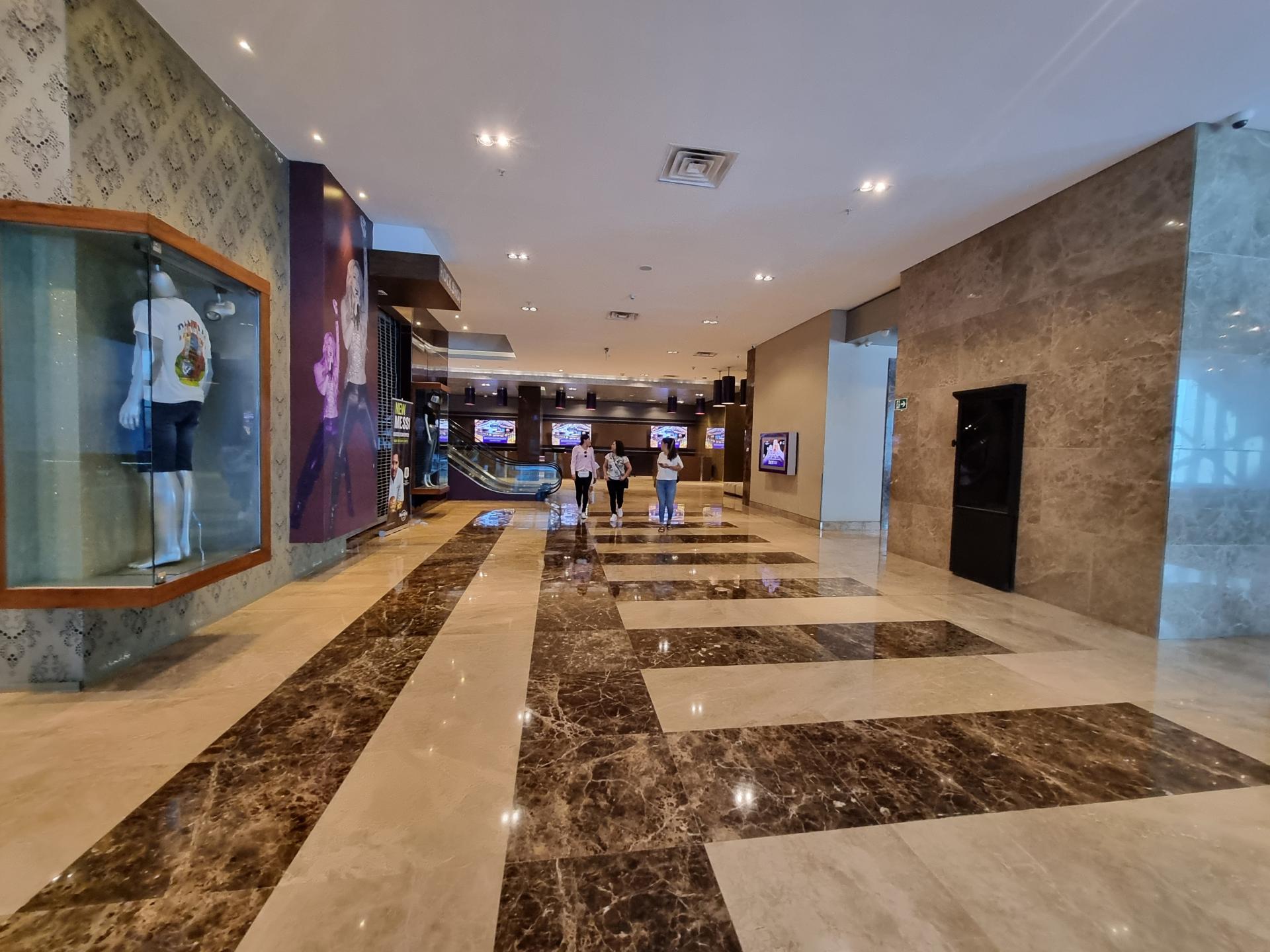 EN VENTA LUJOSA HABITACIÓN HOTELERA CON VISTA A LA CIUDAD