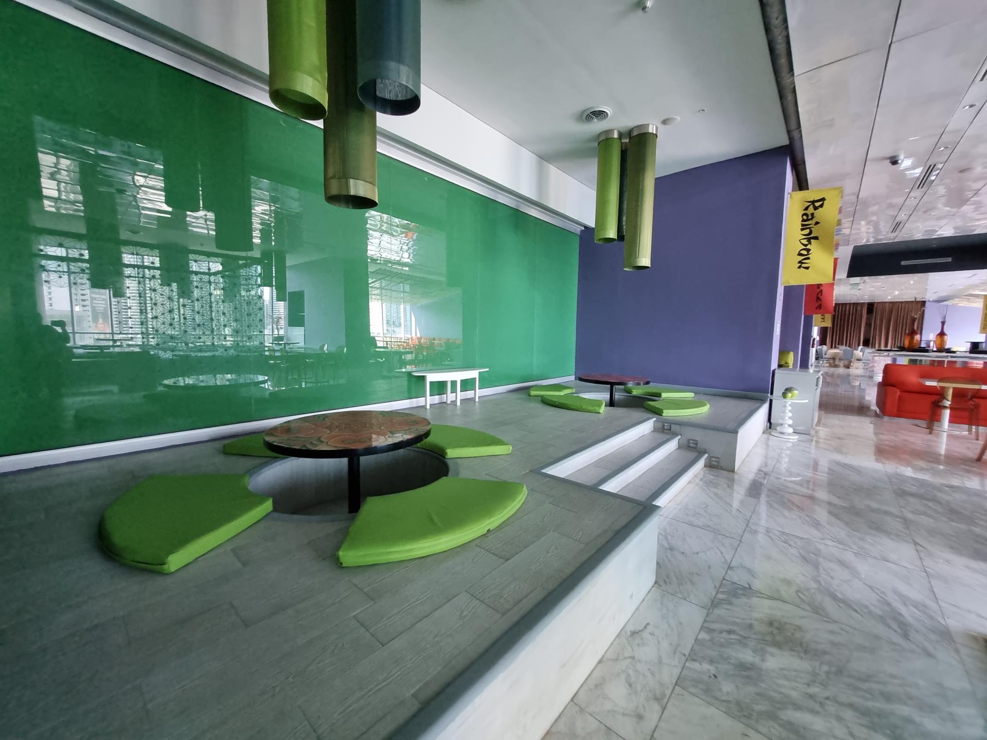 EN VENTA LUJOSA HABITACIÓN HOTELERA CON VISTA A LA CIUDAD