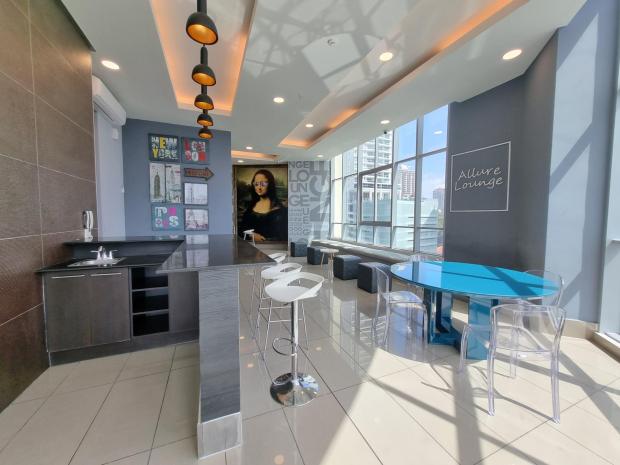 FABULOSO APARTAMENTO DE 1 HAB FRENTE AL PARQUE URRACA PISO ALTO, VISTA AL MAR - PH ALLURE