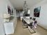 Appartement spectaculaire à White Tower, situé au cœur de Balboa Avenue.