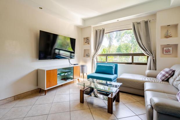 Newly renovated 2 bedroom condo close to Tamarindo