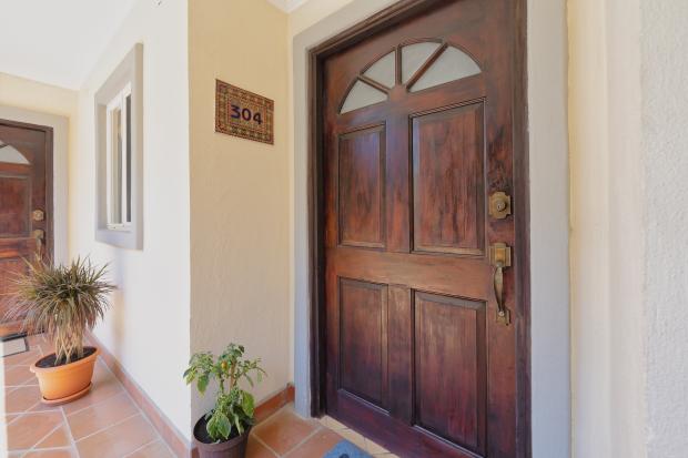 Surfside Towers Condo, Unit 304: Walk to beach