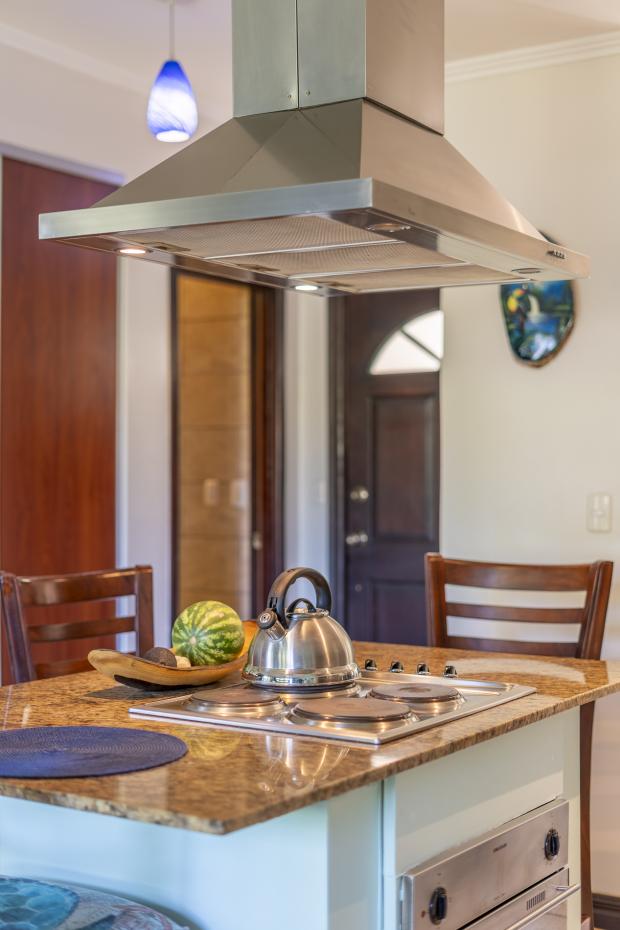 Surfside Towers Condo, Unit 304: Walk to beach