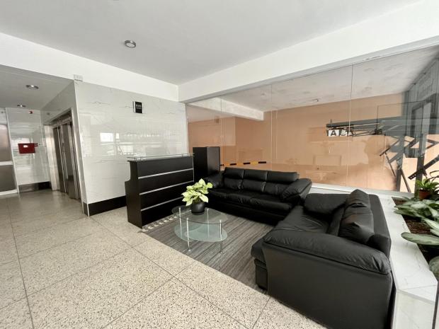 UNFURNISHED DUPLEX MIRAFLORES 3 BED 2 BATHS  FOR SALE