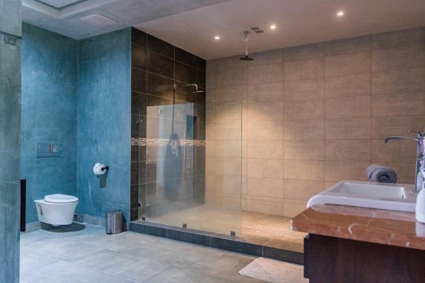 Beautiful Ocean View Condo