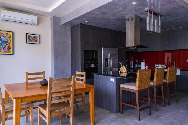 Beautiful Ocean View Condo