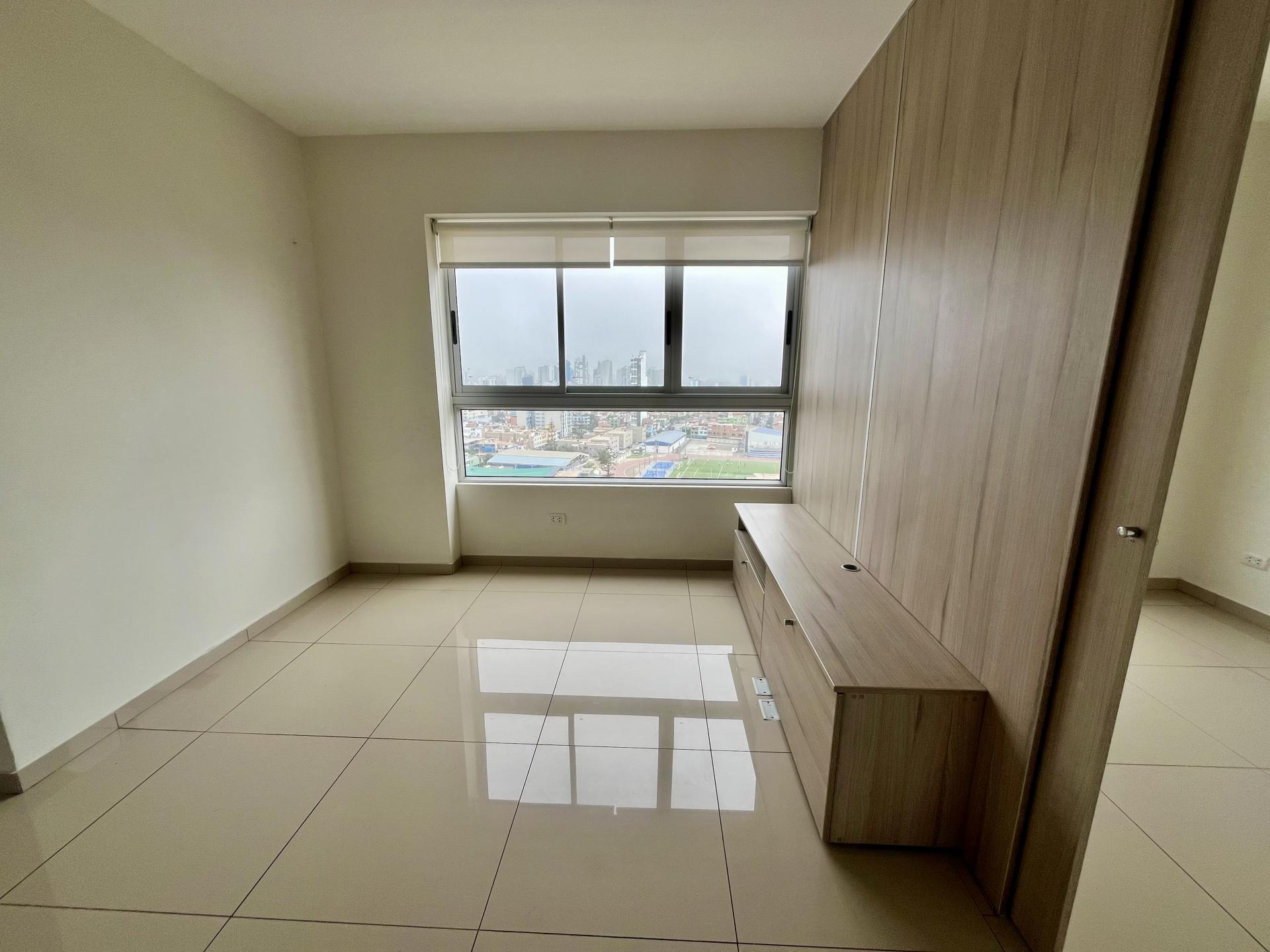 APARTMENTO SIN AMOBLAR 1HABITACION 1BA VIA EXPRESA VISTORIA LINCE PISO ALTO