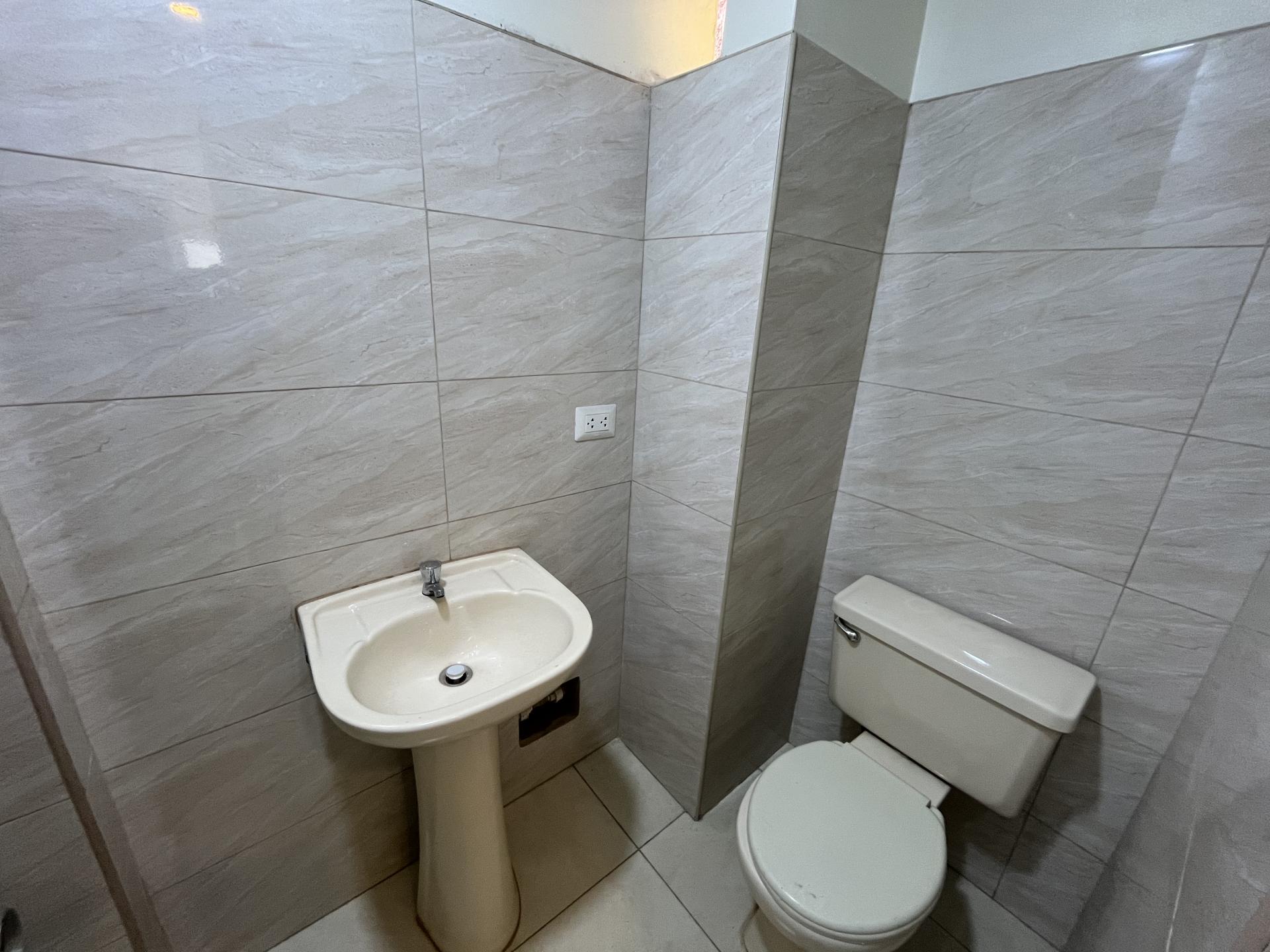 APARTMENT 2 BEDROOMS TOP FLOOR  EL CALLAO LIMA FOR SALE