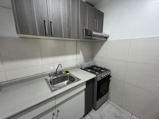OFFICE RENTAL NEAR PARQUE KENNEDY 3 ROOMS 1 BATH MIRAFLORES