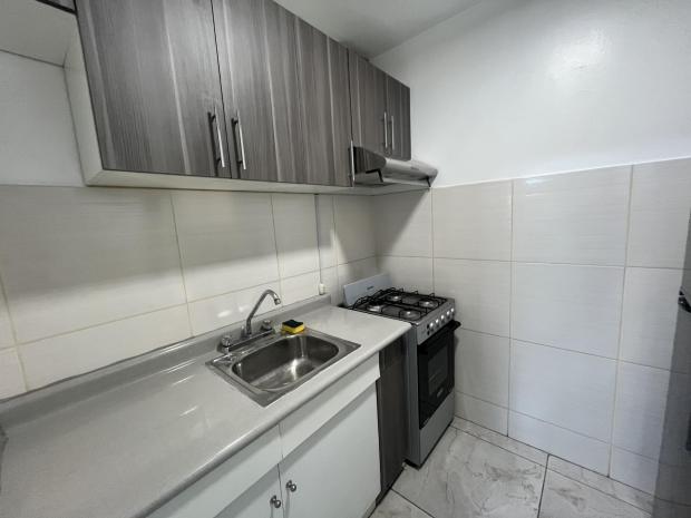 OFFICE RENTAL NEAR PARQUE KENNEDY 3 ROOMS 1 BATH MIRAFLORES