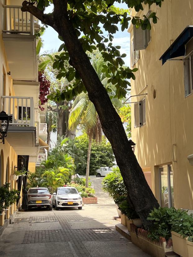 2 bedroom, Cartagena Old city hidden gem