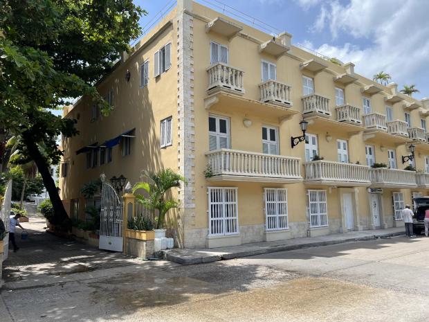 2 bedroom, Cartagena Old city hidden gem