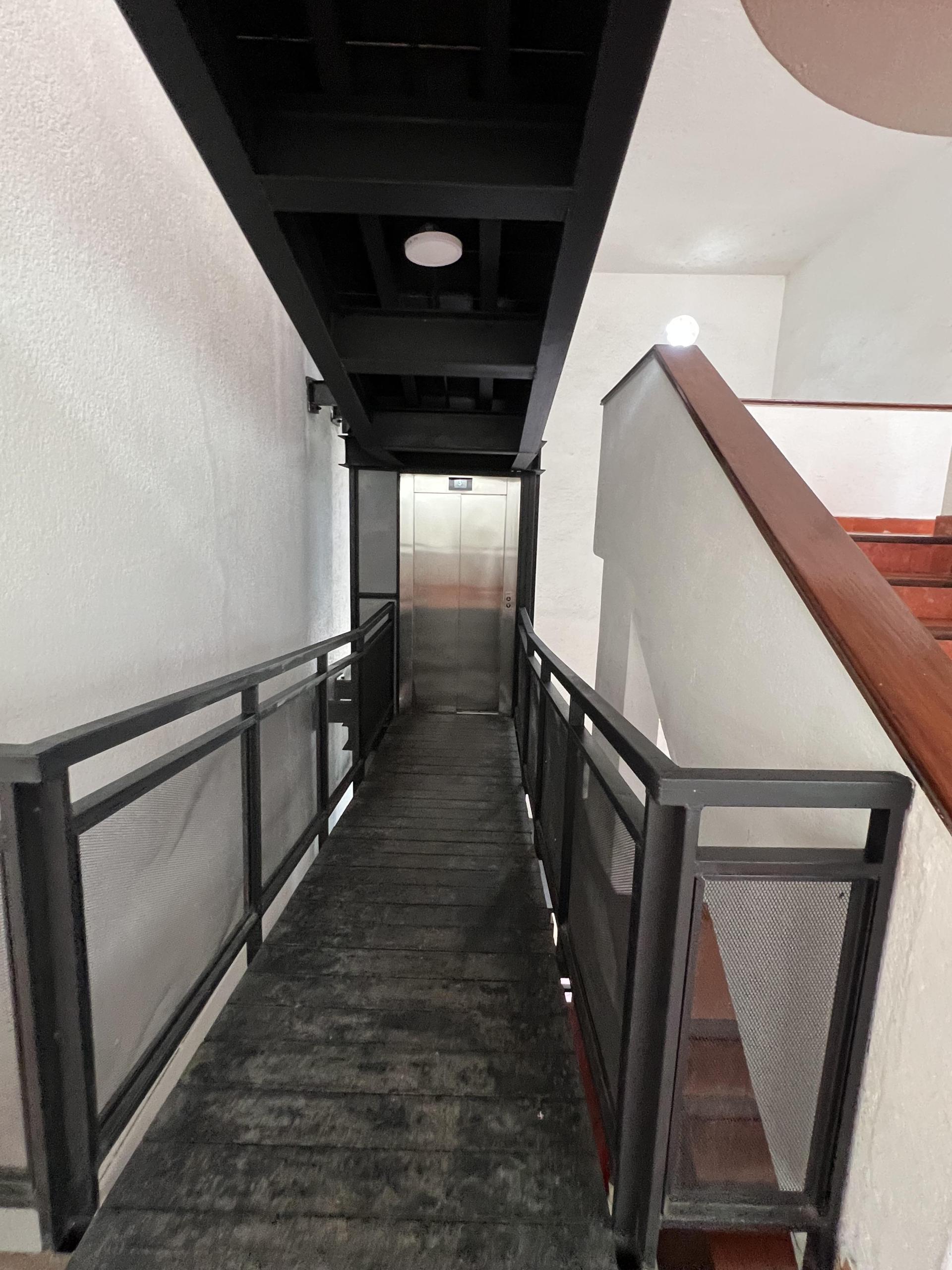 2 bedroom, Cartagena Old city hidden gem