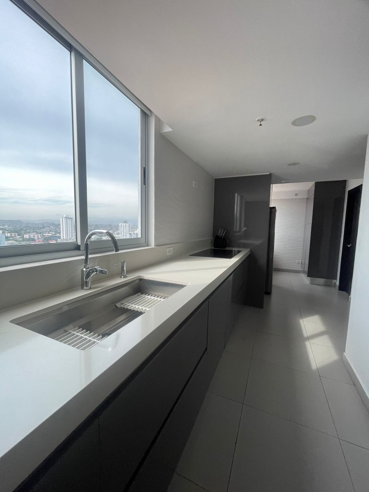 PENTHOUSE DUPLEX EN ALTOS DEL GOLF