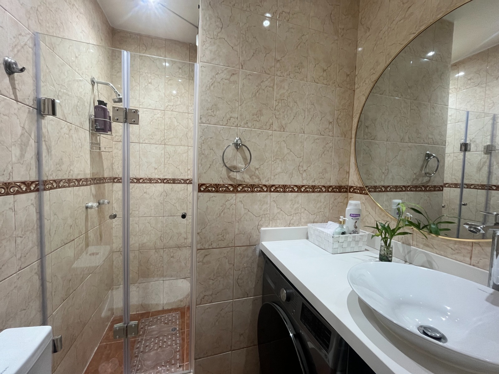 MINI APARTMENT 30M2 MIRAFLORES NEAR KENNEDY PARK FULL AMENITIES