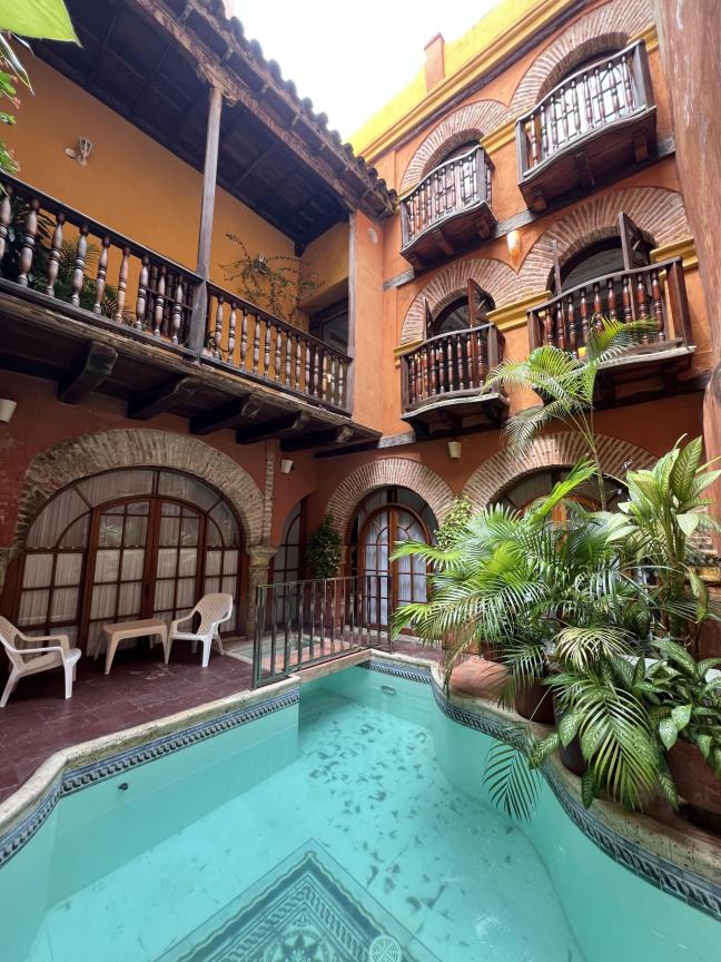Cartagena%20Old%20city%20center%2C%202%20bedroom%20gem