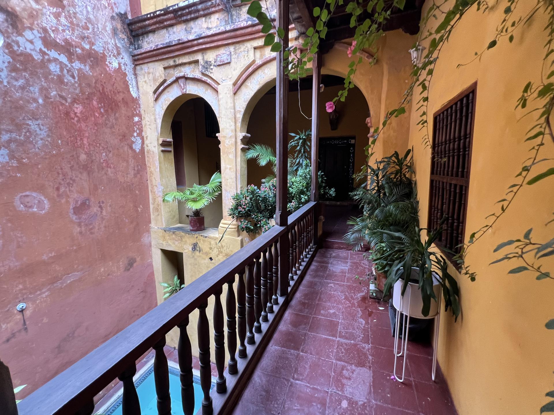 Cartagena Old city center, 2 bedroom gem
