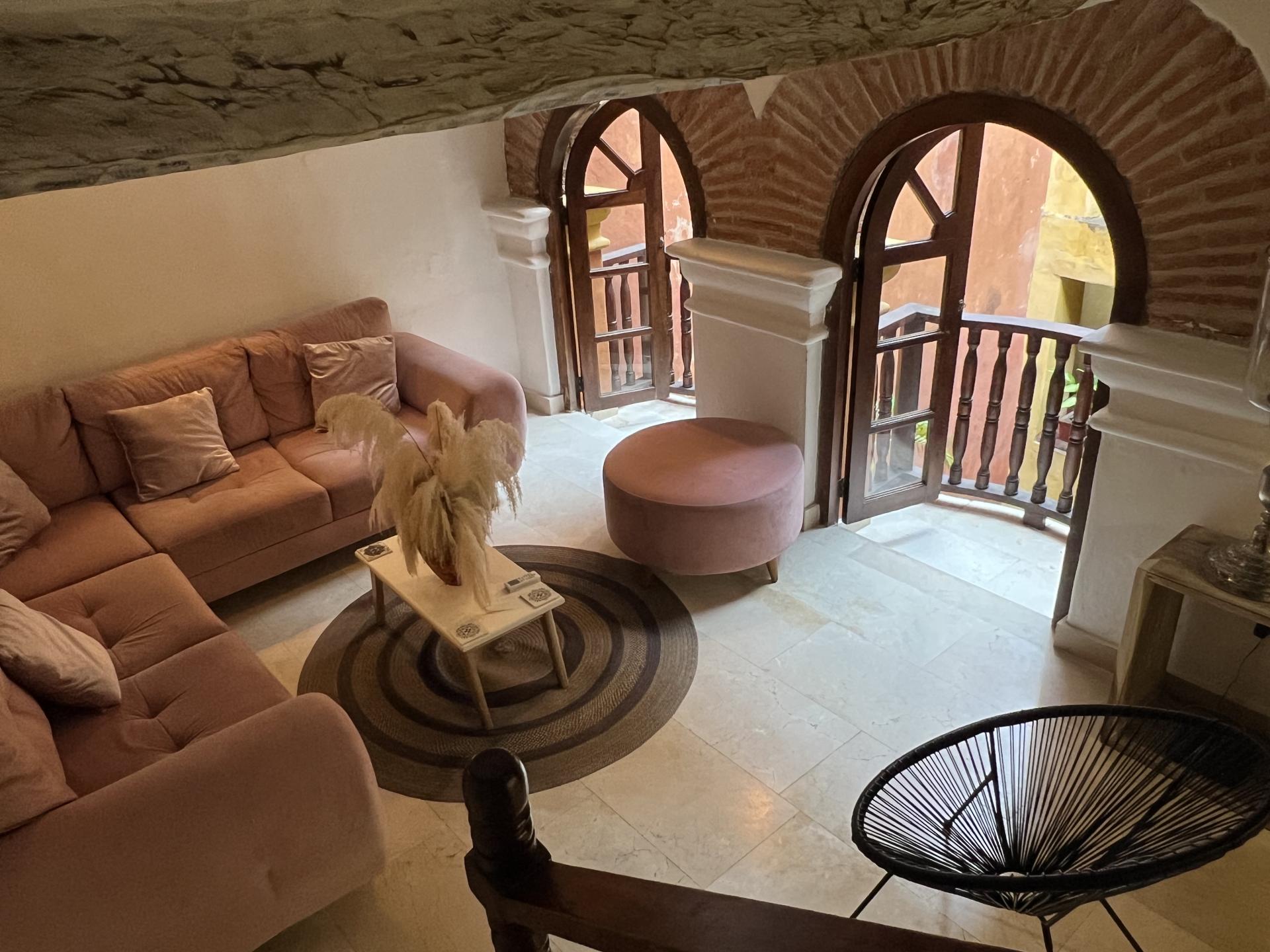 Cartagena Old city center, 2 bedroom gem