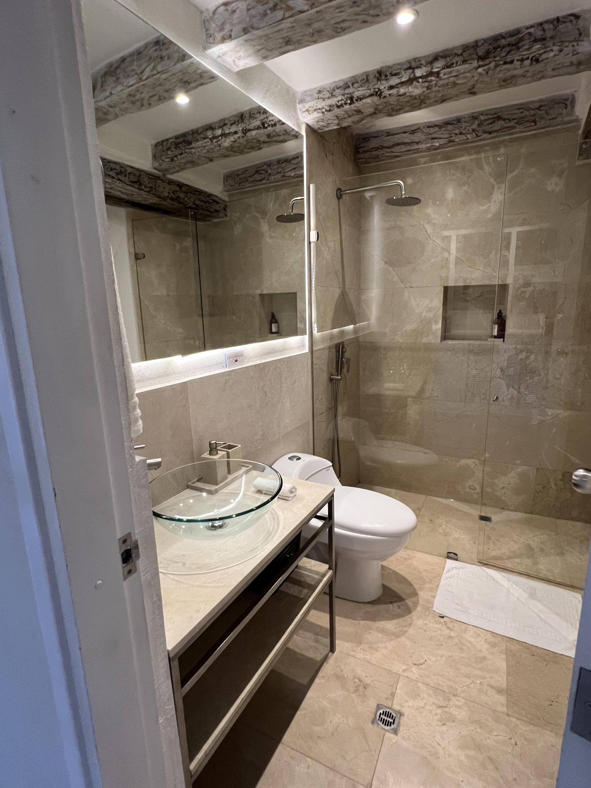 Cartagena Old city center, 2 bedroom gem