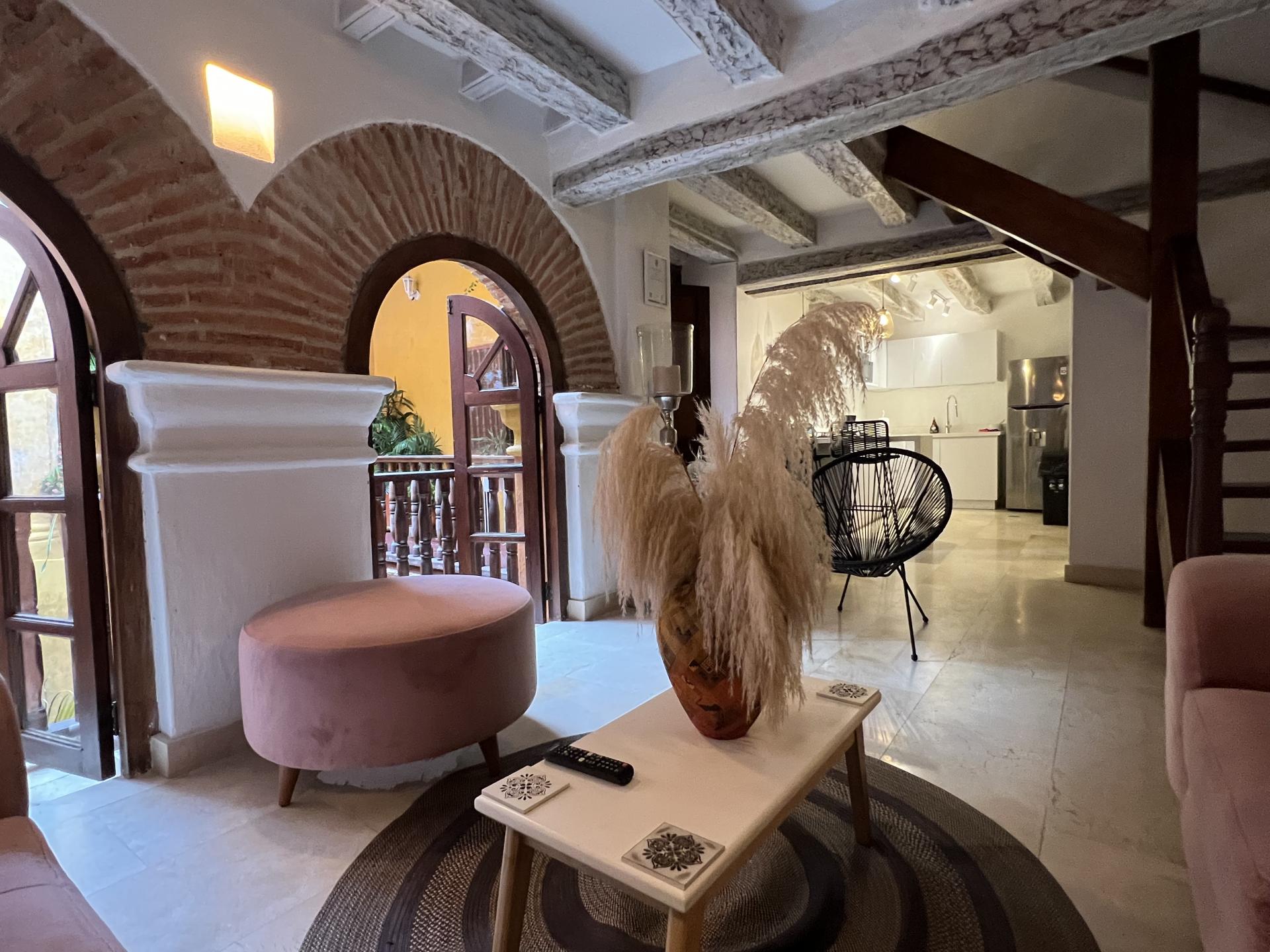 Cartagena Old city center, 2 bedroom gem