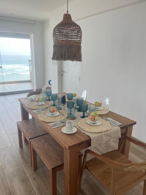 APPARTEMENT EN BORD DE MER À PUNTA HERMOSA 4 CHAMBRES 3 SALLES DE BAIN  AVEC VUE SUR L'OCÉAN