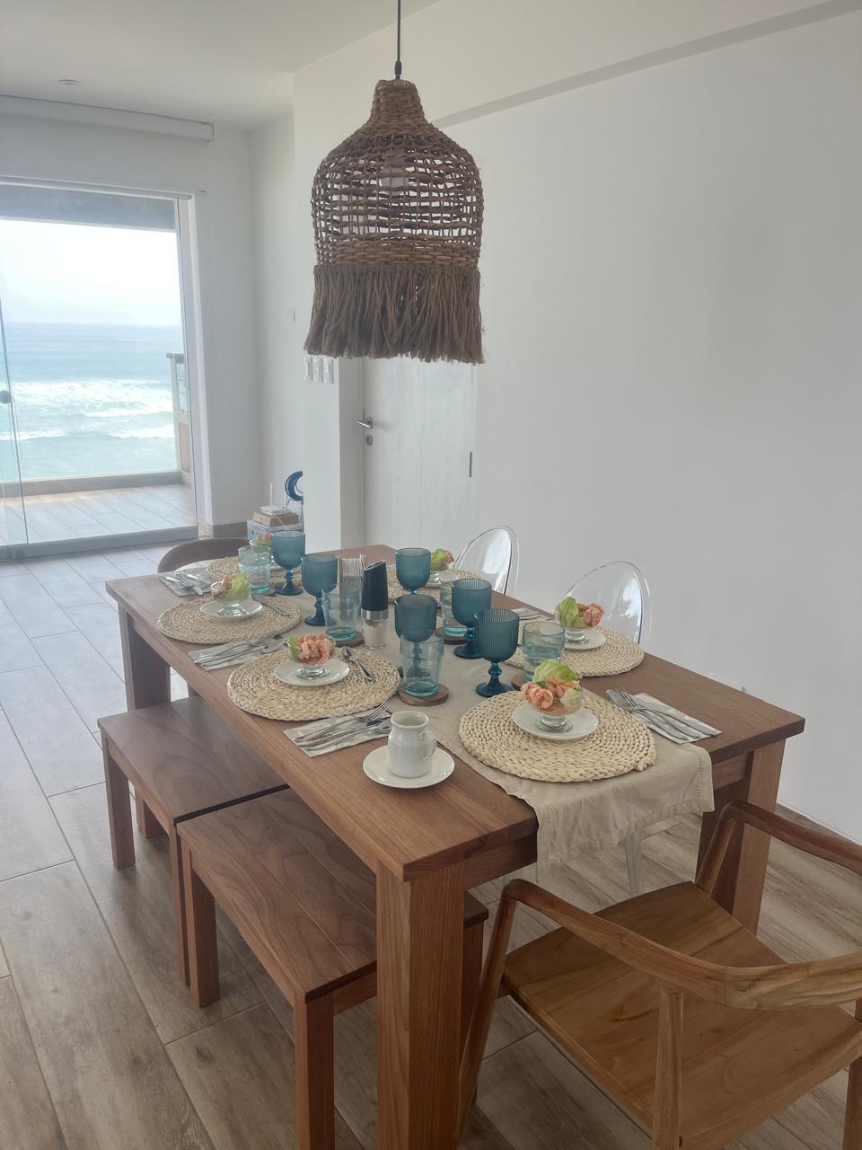 PUNTA HERMOSA OCEANFRONT APARTMENT 4 BED 3BATH  WITH OCEAN VIEW